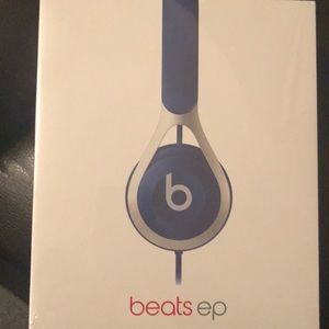 Beats ep headphone